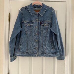 Levi's Denim Trucker Jacket Size XL (Small Sizing, See Measurements)